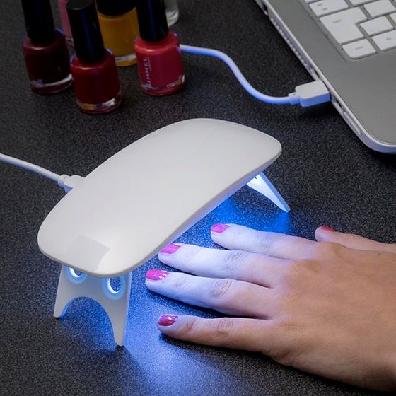 Μίνι LED UV λάμπα για νύχια