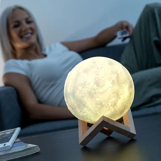 Επαναφορτιζόμενη 3D λάμπα LED Σελήνη