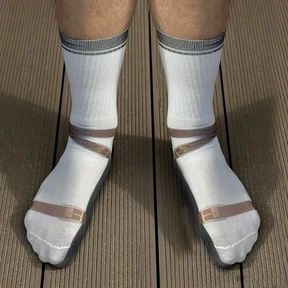 Κάλτσες - σανδάλια